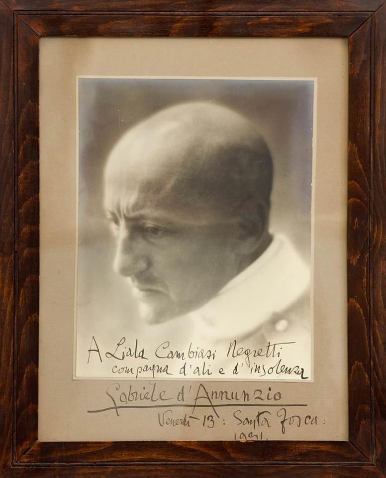 Gabriele D’Annunzio dedica a Liala